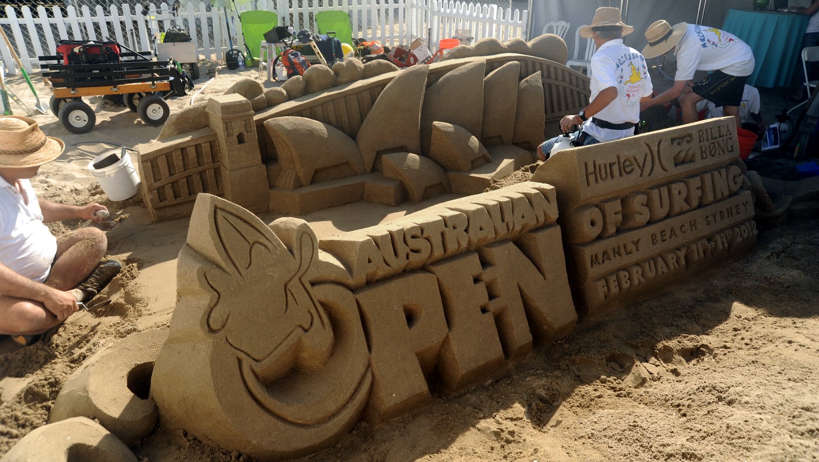 SPONSOR LOGOS AND THEMED SCULPTURE FOR PUBLIC EVENTS